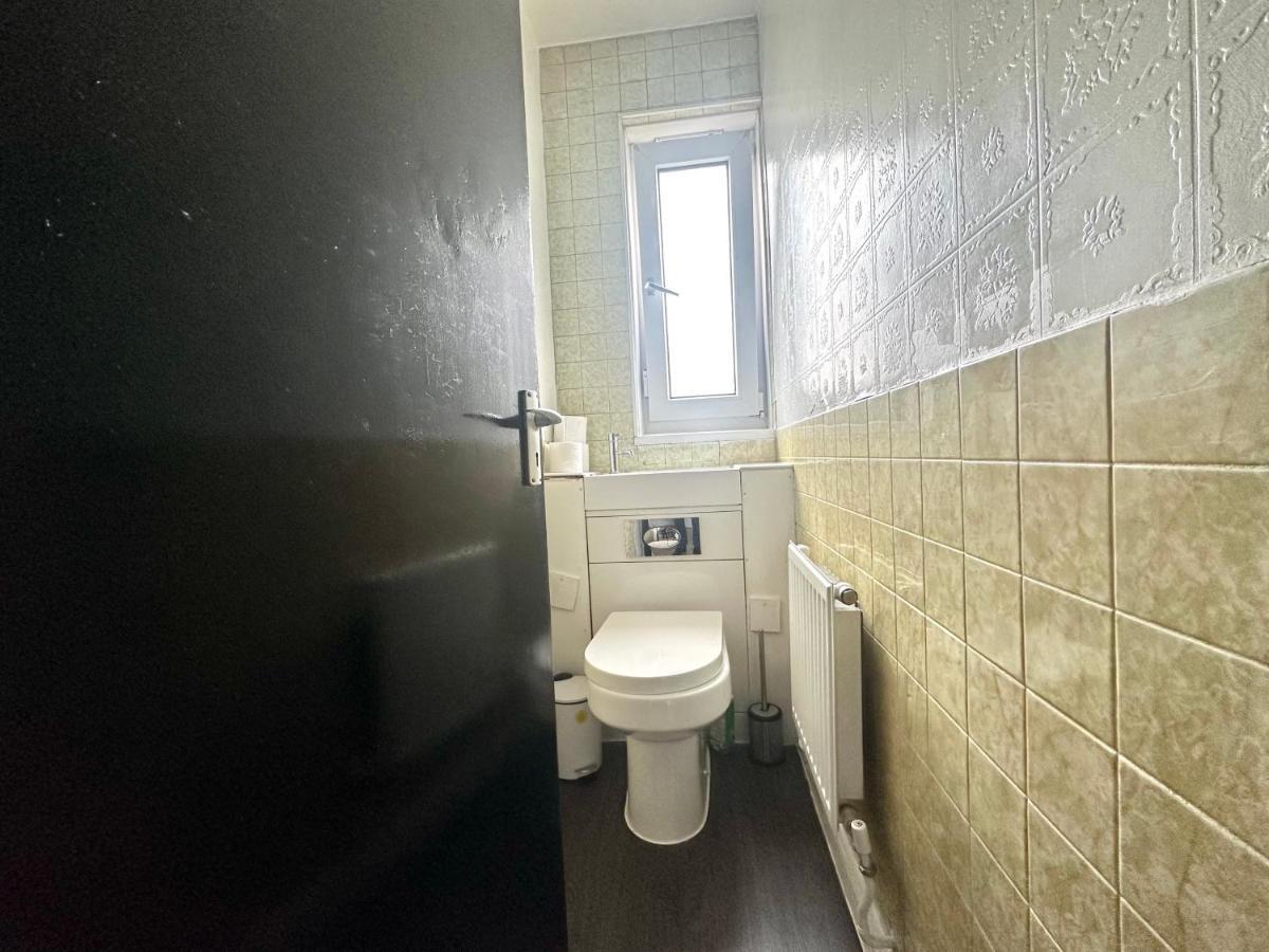 4 Bedroom Spacious Flat King's Cross * Londra
